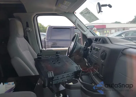 2014 Ford E-150 Commercial from USA, damaged, VIN 1FTNE1EW8EDA98589